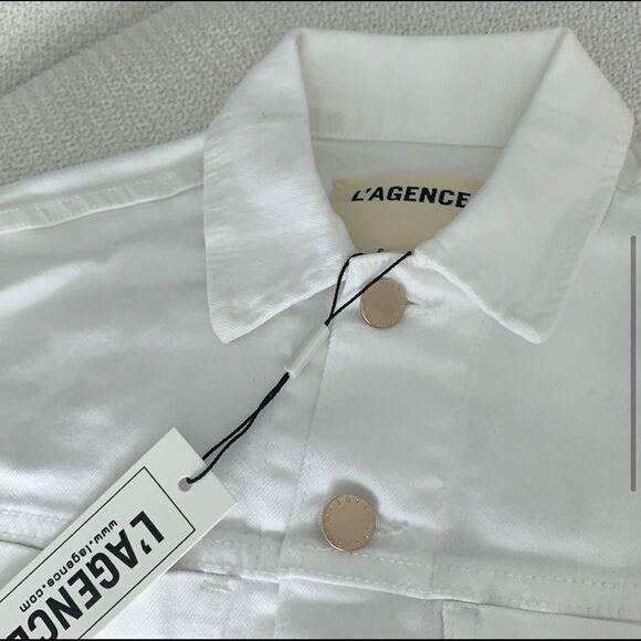 🔥 🧷 NWT L’AGENCE ARIA SAFETY PIN CROPPED DENIM JEAN JACKET - Picture 10 of 13